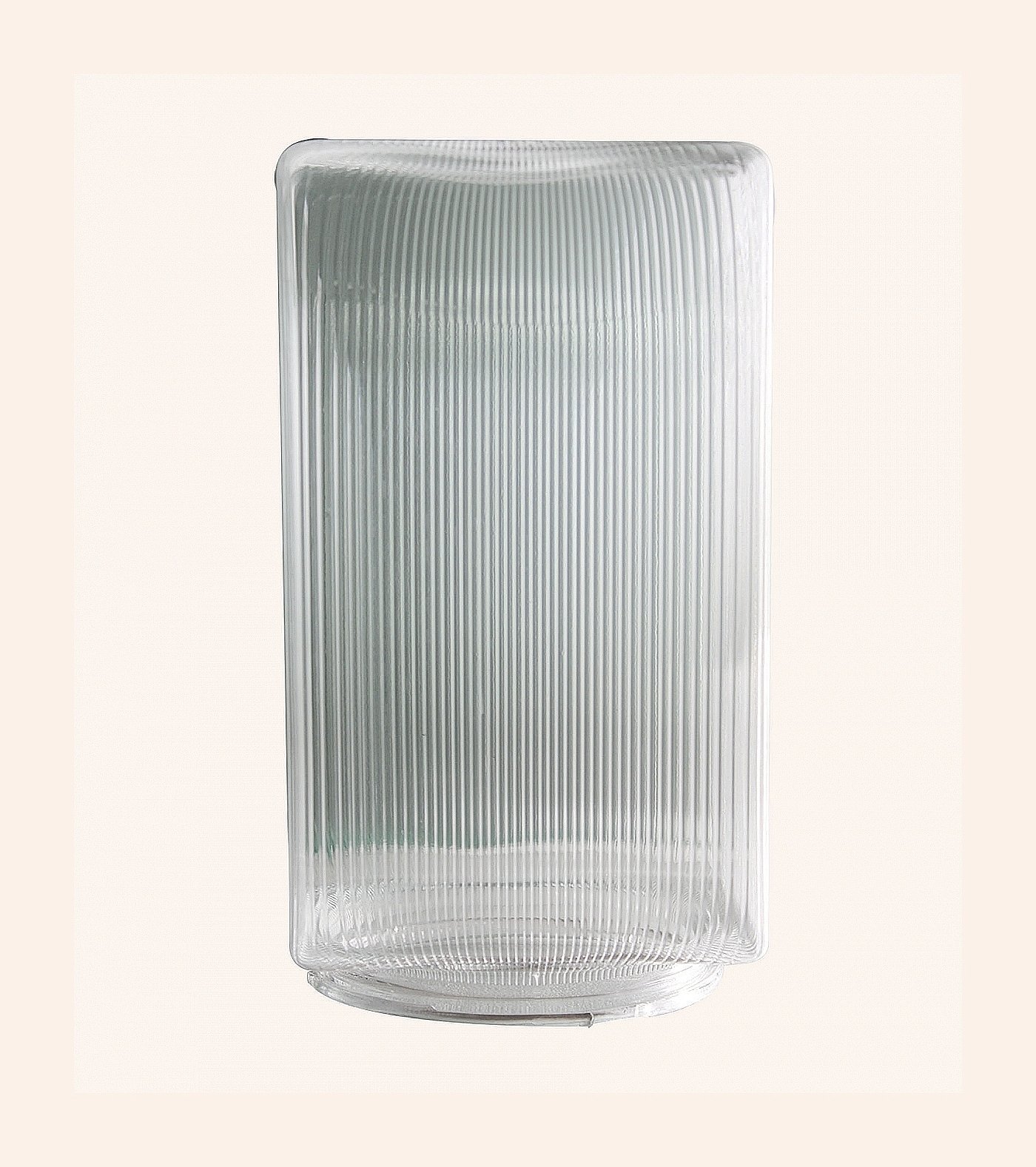 141mm x141mm H:27cm DİKDÖRTGEN AKRİLİK PRİZM.GLOP