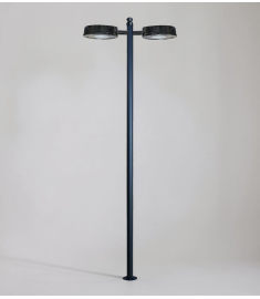 Modern 2 Kollu Yuvarlak Armatürlü Flanşlı Aydınlatma Direği 2x35W LED